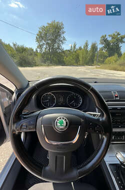 Универсал Skoda Octavia 2009 в 