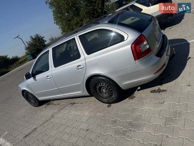 Универсал Skoda Octavia 2010 в Львове