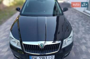 Универсал Skoda Octavia 2011 в 