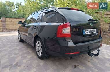Универсал Skoda Octavia 2011 в 