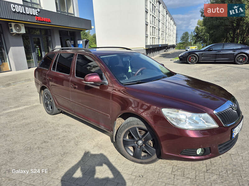 Skoda Octavia 2011 Skoda Octavia 2011