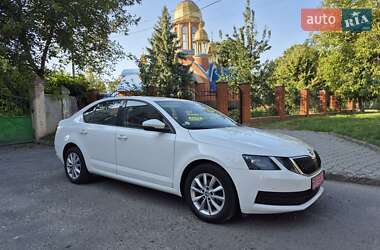 Лифтбек Skoda Octavia 2020 в Ровно