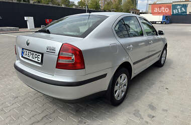 Лифтбек Skoda Octavia 2006 в 
