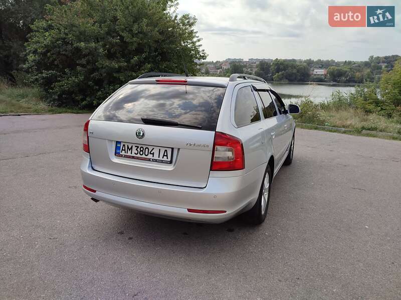 Універсал Skoda Octavia 2010 в Бердичеві