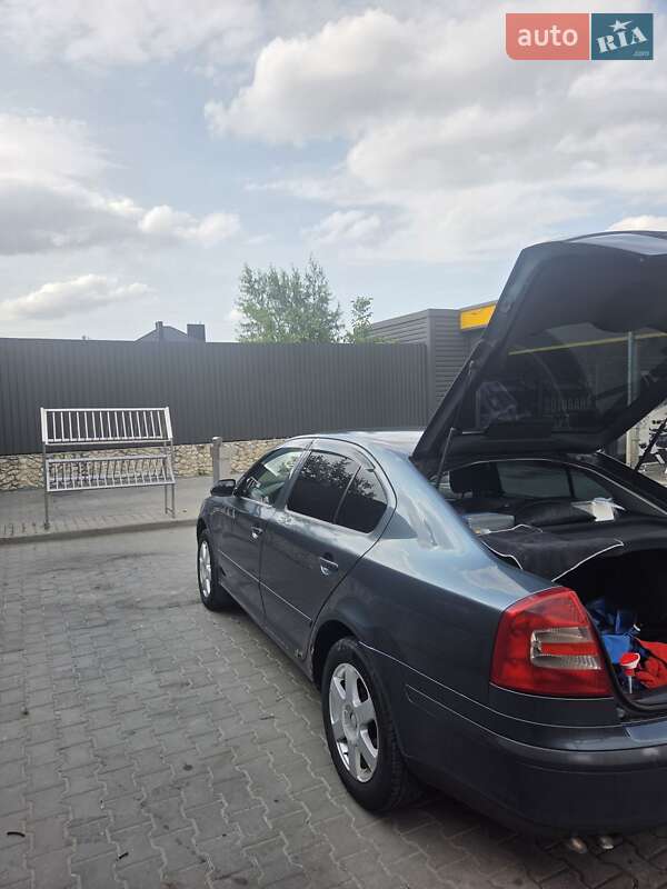 Ліфтбек Skoda Octavia 2004 в Тернополі