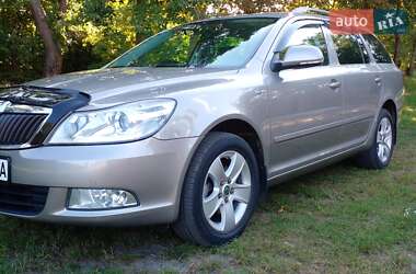 Универсал Skoda Octavia 2010 в Малине