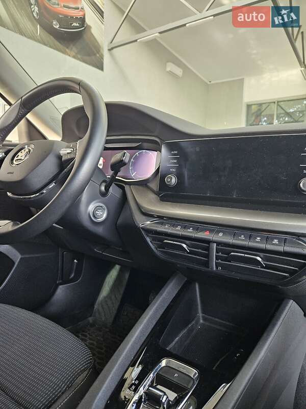 Ліфтбек Skoda Octavia 2020 в Хусті