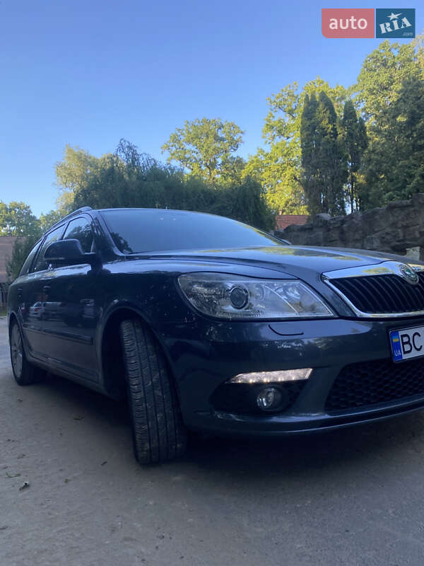 Skoda Octavia 2011