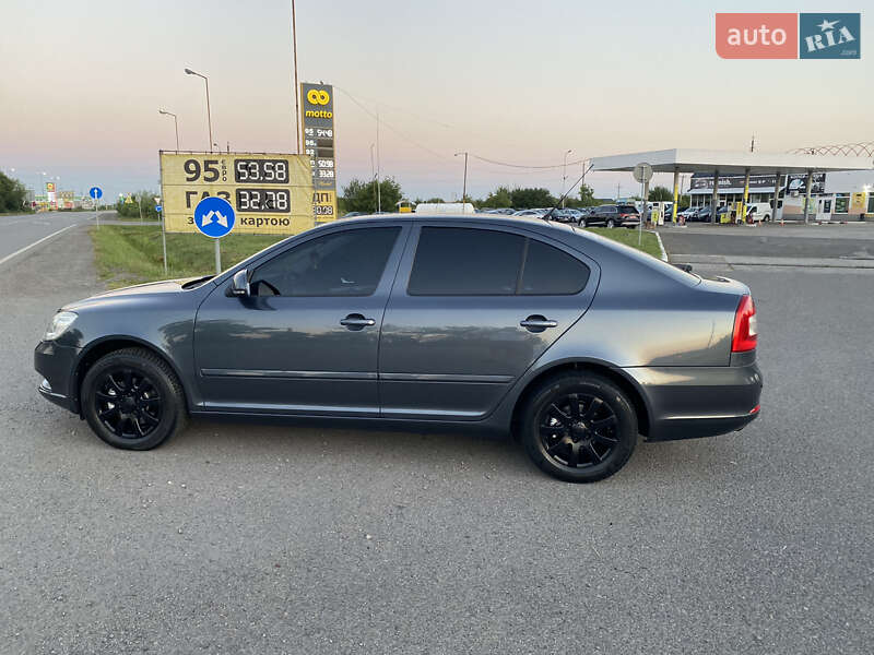 Лифтбек Skoda Octavia 2010 в Мукачево