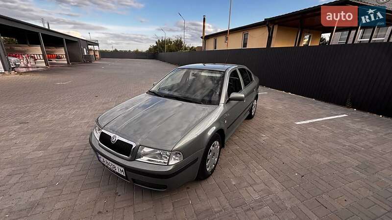 Ліфтбек Skoda Octavia 2001 в Черкасах фото 5 Ліфтбек Skoda Octavia 2001 в Черкасах