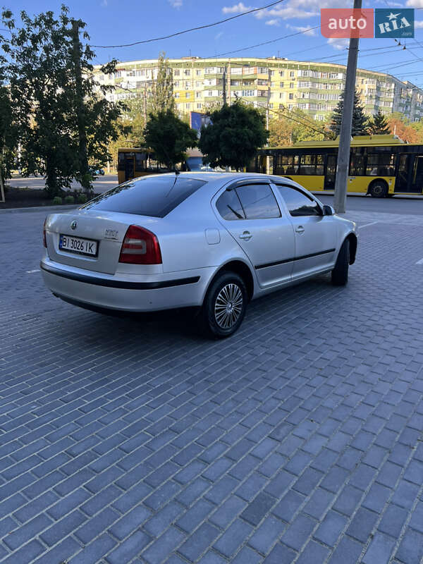 Лифтбек Skoda Octavia 2005 в Полтаве