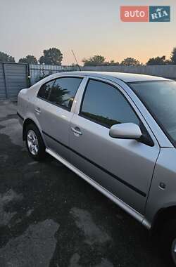 Лифтбек Skoda Octavia 2008 в 