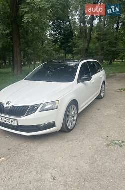 Универсал Skoda Octavia 2017 в 