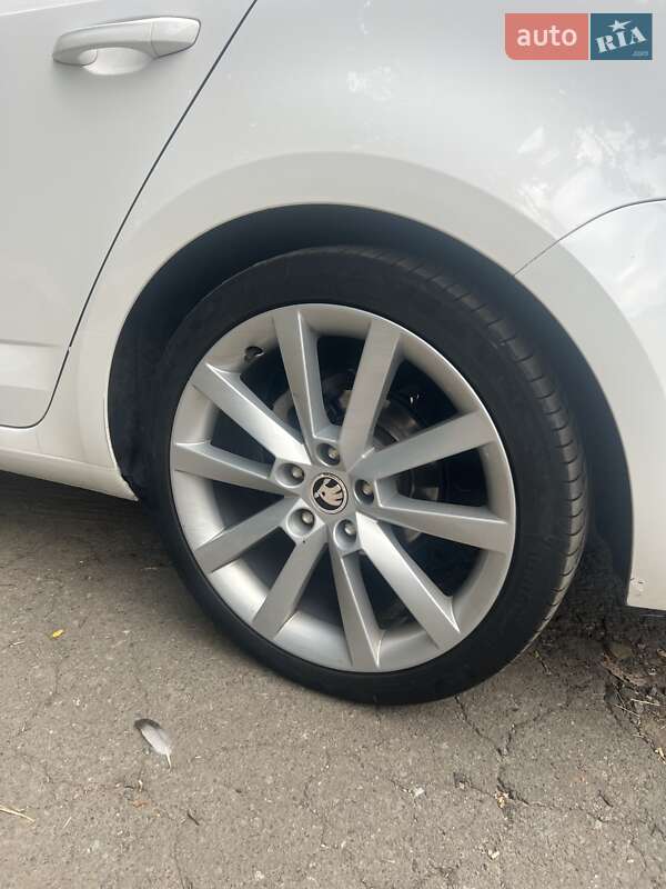 Универсал Skoda Octavia 2017 в Хмельницком