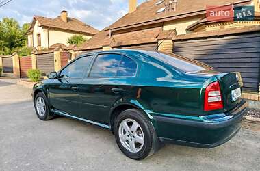 Ліфтбек Skoda Octavia 2000 в Вишневому