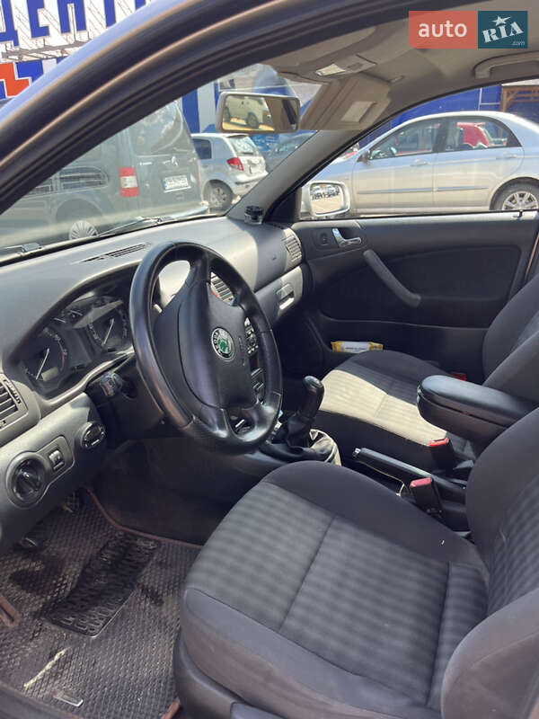 Універсал Skoda Octavia 2004 в Прилуках