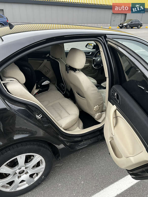 Ліфтбек Skoda Octavia 2006 в Києві