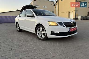 Ліфтбек Skoda Octavia 2019 в Луцьку