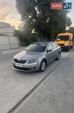 Лифтбек Skoda Octavia 2013 в Ровно