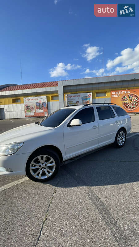 Універсал Skoda Octavia 2010 в Львові