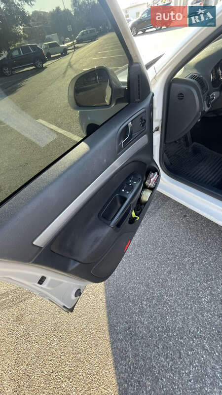 Універсал Skoda Octavia 2010 в Львові