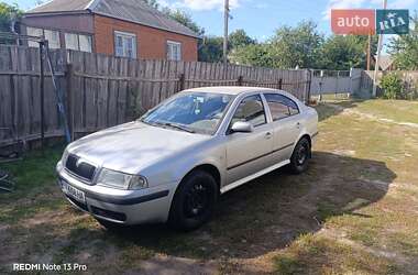 Лифтбек Skoda Octavia 2003 в Зенькове