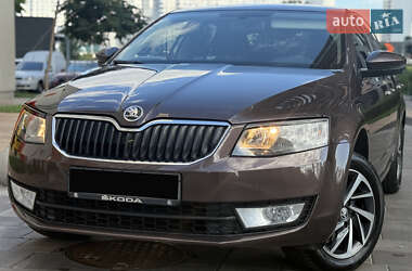 Лифтбек Skoda Octavia 2013 в Киеве