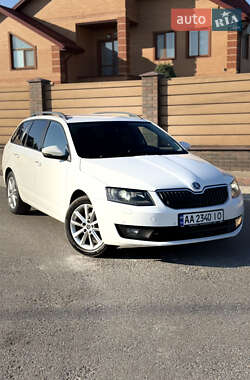 Универсал Skoda Octavia 2015 в Киеве