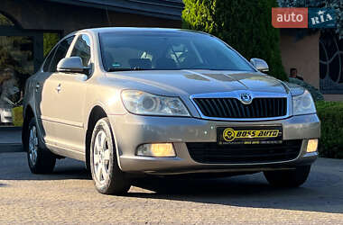 Лифтбек Skoda Octavia 2009 в Львове