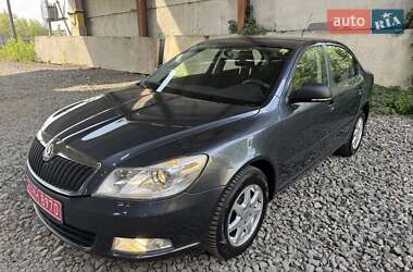 Лифтбек Skoda Octavia 2009 в Луцке