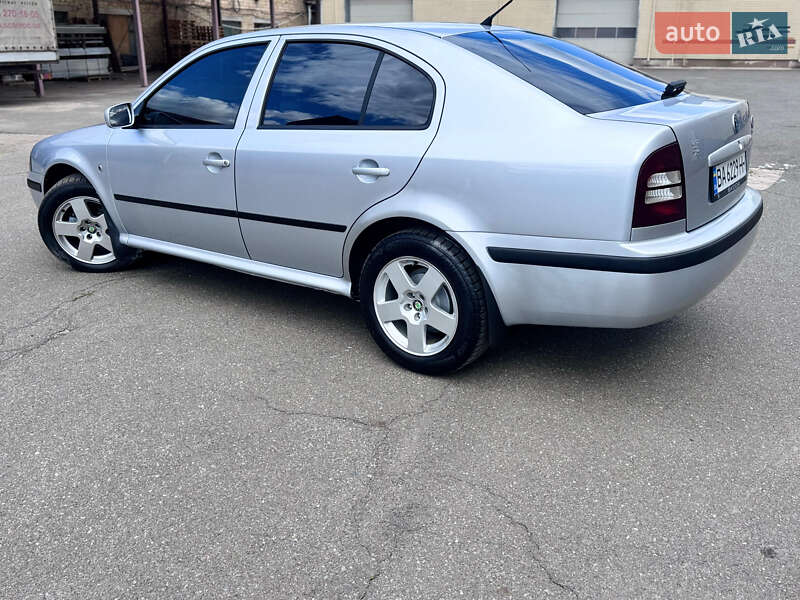 Лифтбек Skoda Octavia 2008 в Киеве фото 2 Лифтбек Skoda Octavia 2008 в Киеве