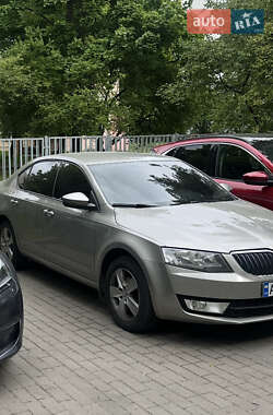 Лифтбек Skoda Octavia 2014 в Львове