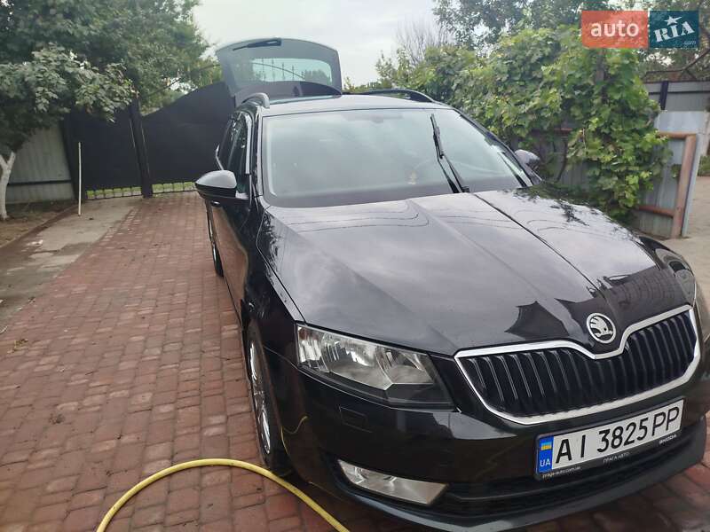 Універсал Skoda Octavia 2015 в Борисполі