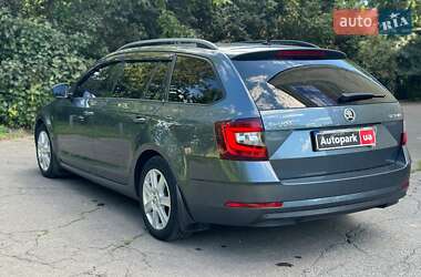 Універсал Skoda Octavia 2017 в  фото 8 Універсал Skoda Octavia 2017 в