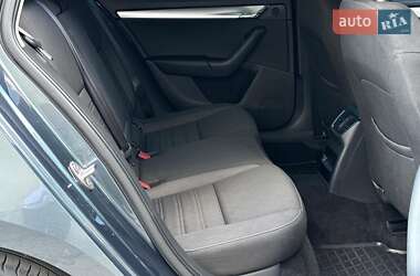 Універсал Skoda Octavia 2017 в  фото 20 Універсал Skoda Octavia 2017 в