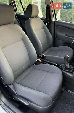 Универсал Skoda Octavia 2010 в 