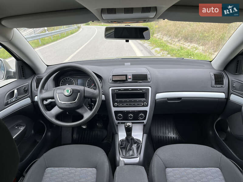 Лифтбек Skoda Octavia 2008 в Львове