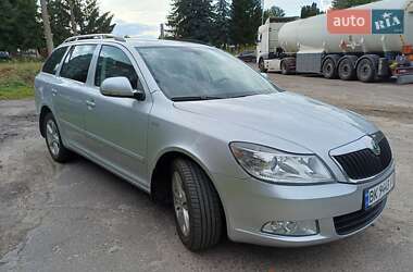Універсал Skoda Octavia 2011 в Дубні