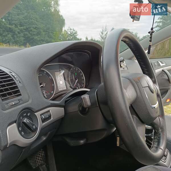Универсал Skoda Octavia 2011 в Ивано-Франковске