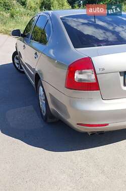Лифтбек Skoda Octavia 2013 в 