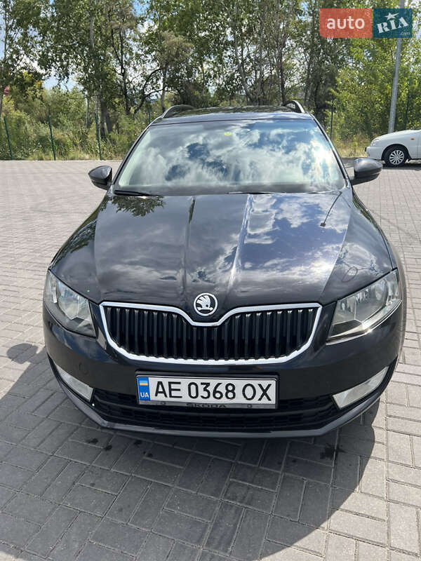 Універсал Skoda Octavia 2016 в Дніпрі