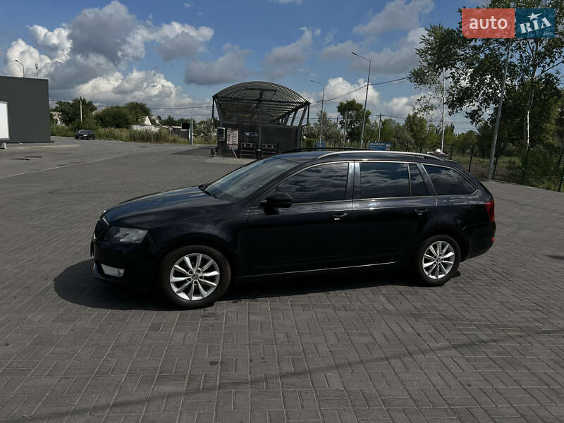 Універсал Skoda Octavia 2016 в Дніпрі