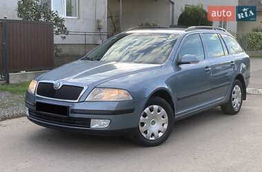 Универсал Skoda Octavia 2008 в Сваляве