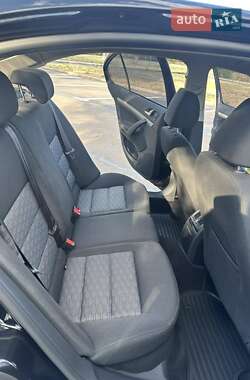 Лифтбек Skoda Octavia 2012 в 