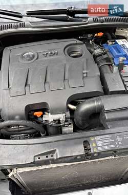 Универсал Skoda Octavia 2010 в 