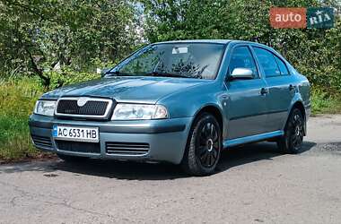 Ліфтбек Skoda Octavia 2003 в Сарнах