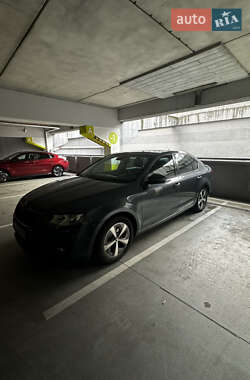 Лифтбек Skoda Octavia 2016 в Львове