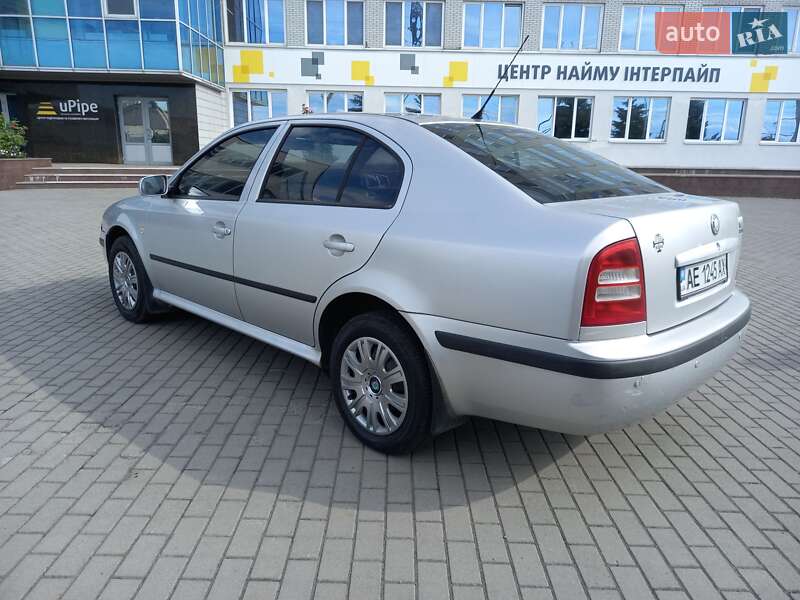 Ліфтбек Skoda Octavia 2006 в Дніпрі фото 4 Ліфтбек Skoda Octavia 2006 в Дніпрі
