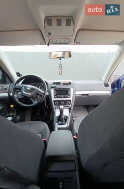 Универсал Skoda Octavia 2010 в 