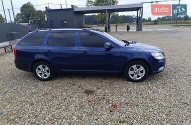 Универсал Skoda Octavia 2010 в 